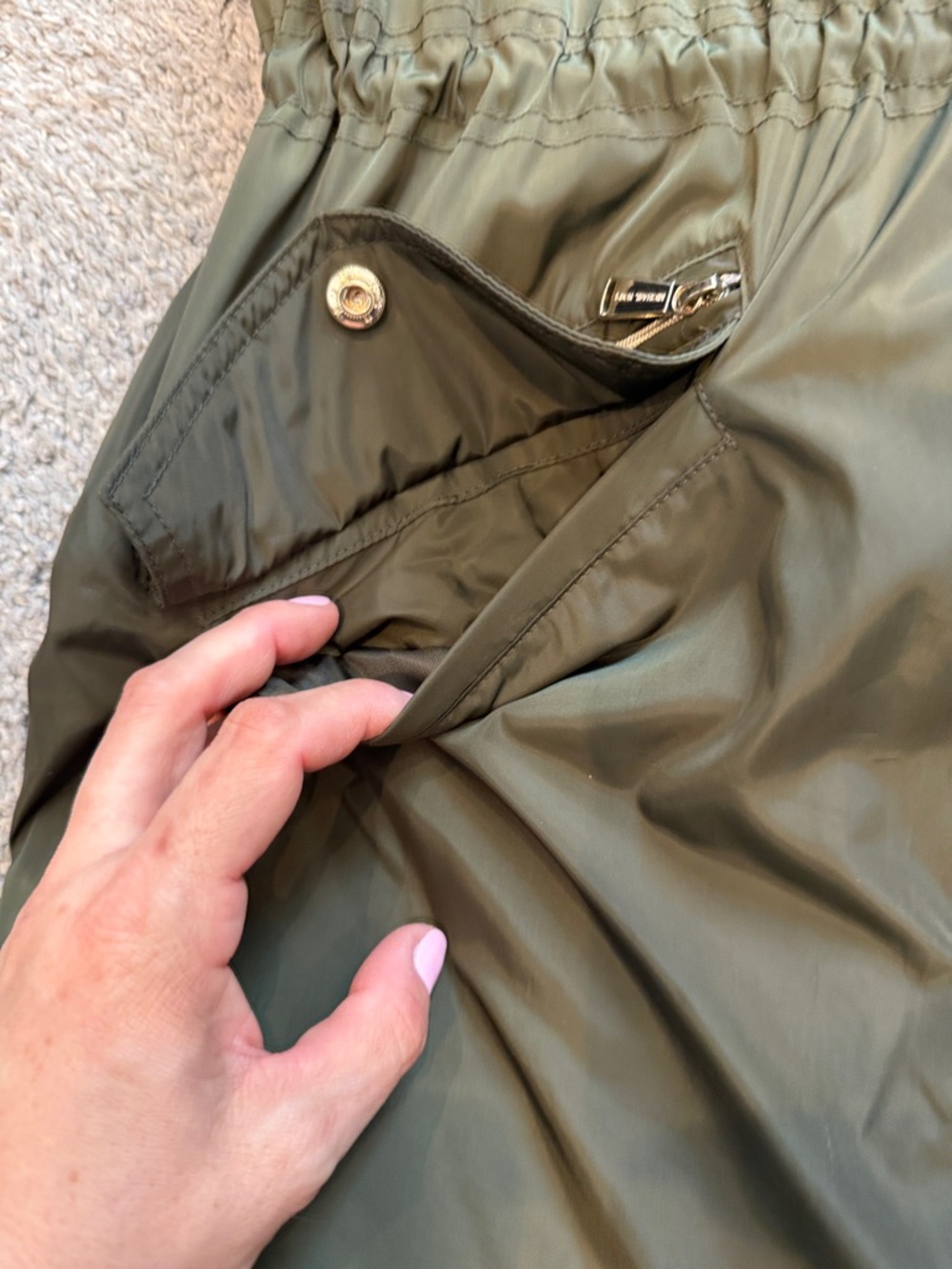 Michael Kors | Olive Green Hooded Anorak Jacket with Adjustable Waist - Picture 7 of 16